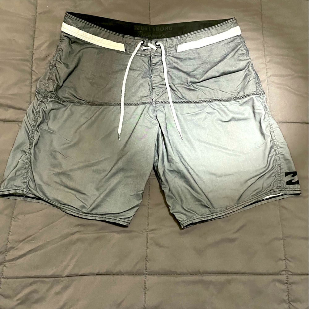 Billabong Platinum Stretch shorts, men’s 32